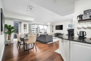 Centrally located 2 Bd 2 Bth + Parking - 4