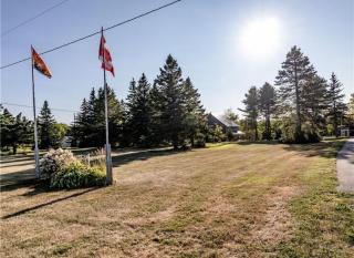 Waterfront Signature Chalet - 3