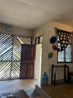 Sazani Beach Lodge and Tidal Lounge - 2