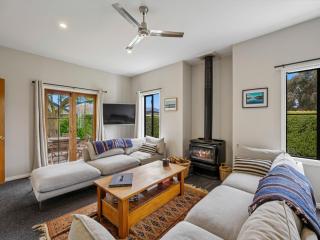 Kokomea House - Wanaka Holiday Home - 7