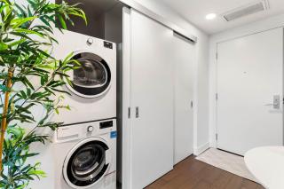 Luxury Apartments with View & Indoor Heated Pool - 3