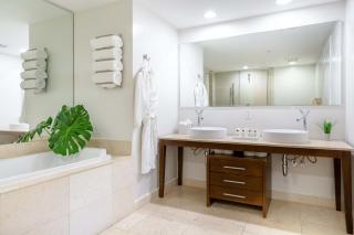 MVR - Luxury Stay by Brickell Center - 7