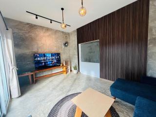 Modern Elephant Lagoon Villa - 0