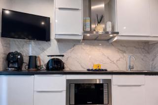 Serenity - Cannes - 1