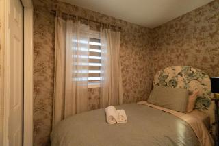 Quiet Cottage In The Woods, with Hot Tub! - 7