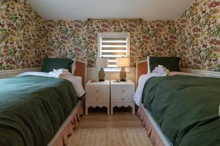 Quiet Cottage In The Woods, with Hot Tub! - 5