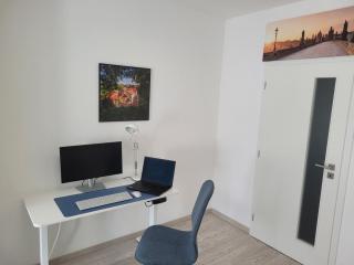 Karlin Plazza Residence - Office, Balcony & Parking - 9