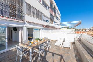 797 HOLIDAY RENTALS- Piso a 2 min de la playa con amplia terraza - 1