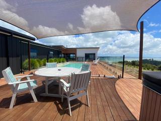 Stunning Kaipara Getaway - 6