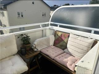 Nice two room apartment with balcony, bright and quiet location - 4