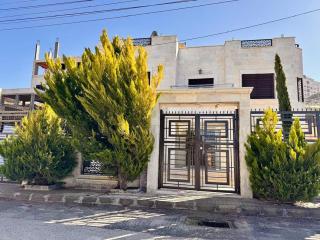 Bright & Comfortable Villa in Abu Nuseir - 7