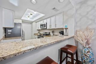 Marina View Retreat at Shelter Cove Walk to Dining & Shops - 1