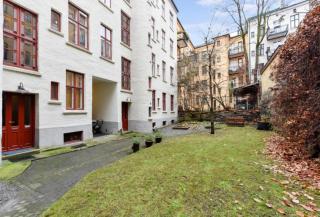 Bright and cozy apartment with balcony - 4