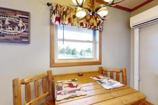 Lakefront, Pet-Friendly 1BR with Fire Pit and Porch - 2