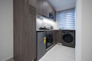 Newest Bantree Studio Apartment - Airport Residential - 7