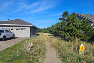 1and8 Mi to Neskowin Beach! Cozy Oregon Coast Home - 8