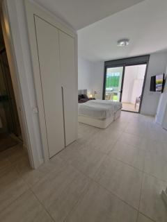 Apartment Infinity Vanian Gardens - 7