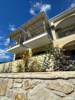 OLEA Luxury Apartments - 8