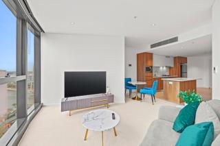 Elegant 1BR Urban Retreat in Heart of Brisbane - 9
