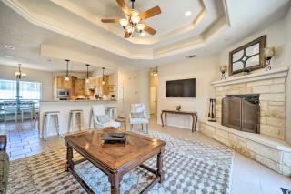 Hot Tub, Game Room and Lake Views by Canyon Lake - 1