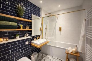 Beautiful view to Canary Wharf , O2 arena , near by London Excel 3-beds - 2