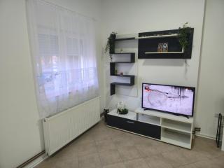 Iskra Apartment 2 - 4