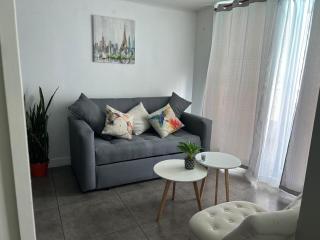 Depto con vista panoramica al Mar- piso 7- Laguna del Mar - 3