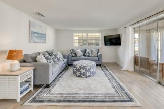 Private Beach Retreat on Siesta Key! Bright Villa - 7