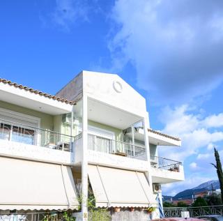 Christina´s Beachside Apartment - 6