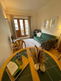 Entire Apartment in Heart of Dublin - 8