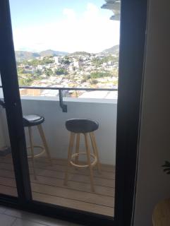 Apartamento en Lirios de Miraflores con facil acceso a varios puntos de la ciudad - 2