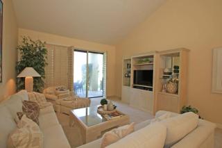 V3986 - 2 Hole Circle - Alice Lodging - 9