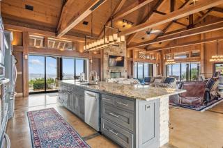 T Mountain Ranch - 2