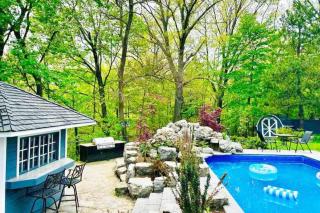 The Serenity Home Pool/Yoga/Game Room by the Lake - 3