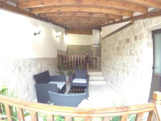 Ego 2 Guesthouse - 8