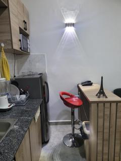 1 Bedroom & Parlor with PlayStation 5, Steady Light, Daily Housekeeping, Fast Internet, Self Check-in, Mini Bar, Laundry Service - 2