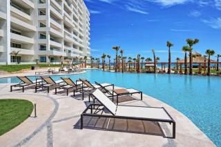 Stunning 3rd Floor Beachfront Condo - 4