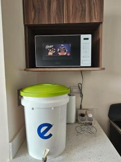 A complete, cozy apartment on Roosevelt - 3