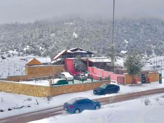 Under Stars Cozy Moroccan Lodge by Lake Ouiouane - 5