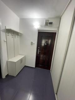 1 room Circumvalatiunii - 2