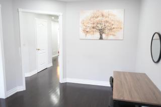 Large Family Favorite Spacious 6-Bedroom Home - 5