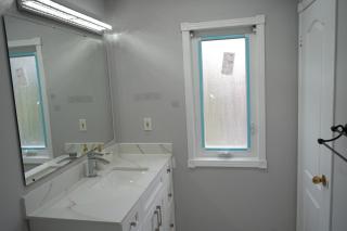 Large Family Favorite Spacious 6-Bedroom Home - 8