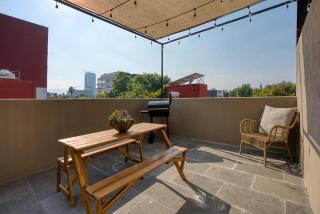 Architectural Condesa Home Indoor-Outdoor Living - 8