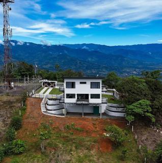 Cabina Alto San Juan l Mountain Luxury Getaway - 0