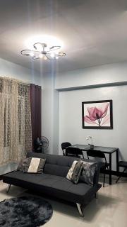 Elevated Staycation BGC Venice Grand Canal - Manila - 4