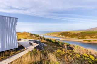 Cedar Peak - Design-Forward Barrier-Free Chalet - 6