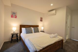 Comfortable 2BR Home Steps from Te Kaha Stadium - 4