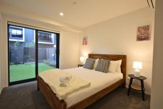 Comfortable 2BR Home Steps from Te Kaha Stadium - 9