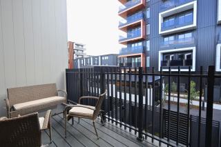 Comfortable 2BR Home Steps from Te Kaha Stadium - 7