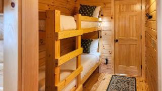 Blue Buffalo Resort - 4